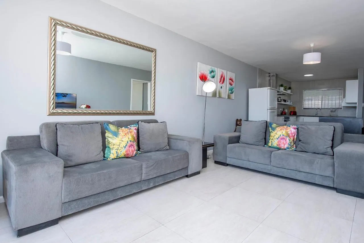Cap Du Mont Apartment Bloubergstrand