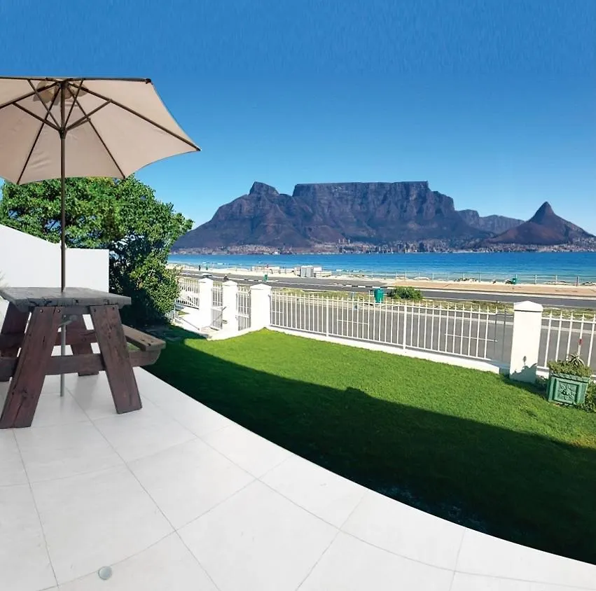 Cap Du Mont Apartment Bloubergstrand